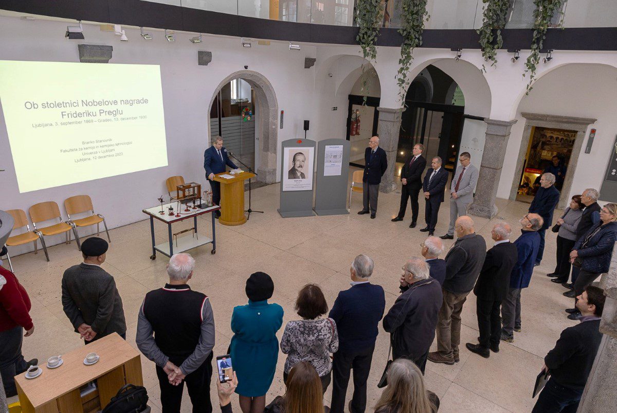 Pred sto leti je Friderik Pregl prejel Nobelovo nagrado