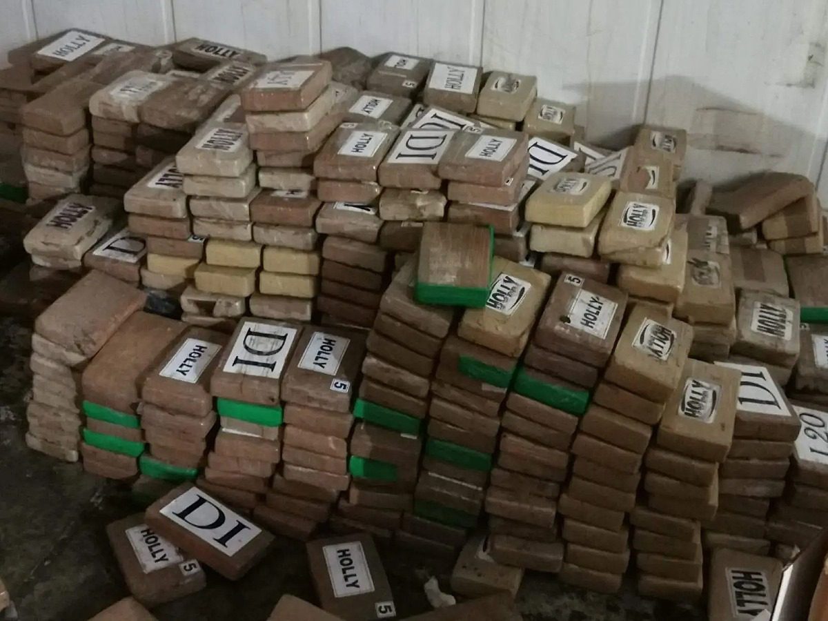 Po evropskih uvoznikih so aretirali še ekvadorske izvoznike
