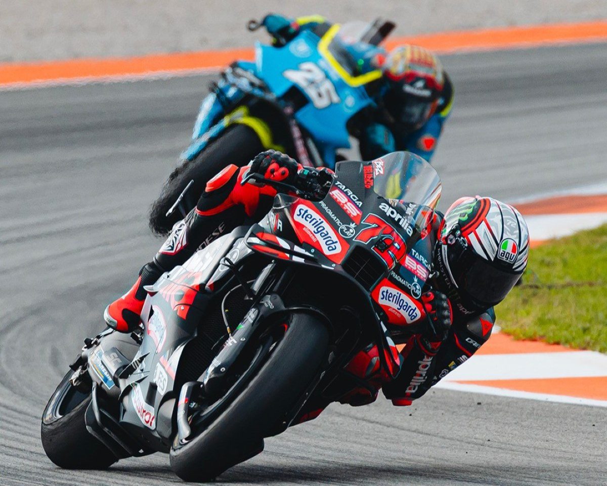 Konec sezone v razredu MotoGP v znamenju Aprilie