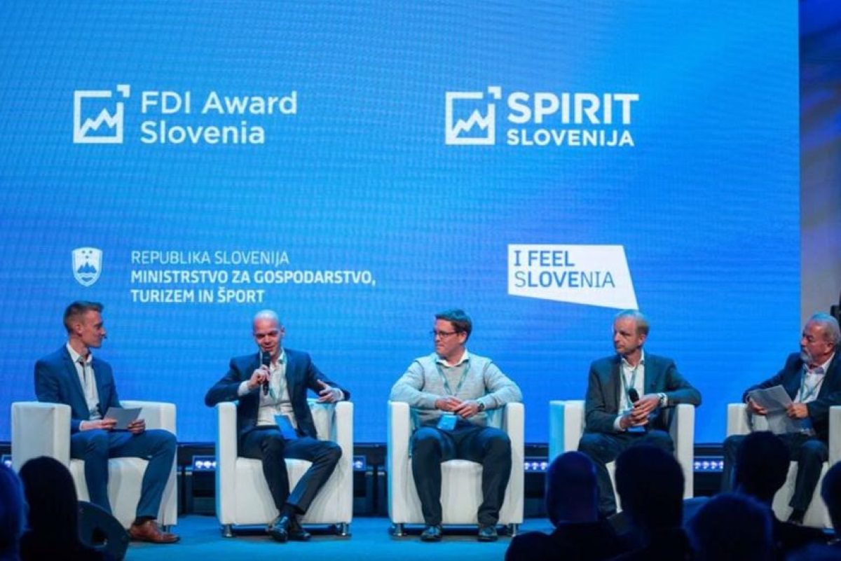 V torek bodo znani najboljši tuji investitorji leta 2025