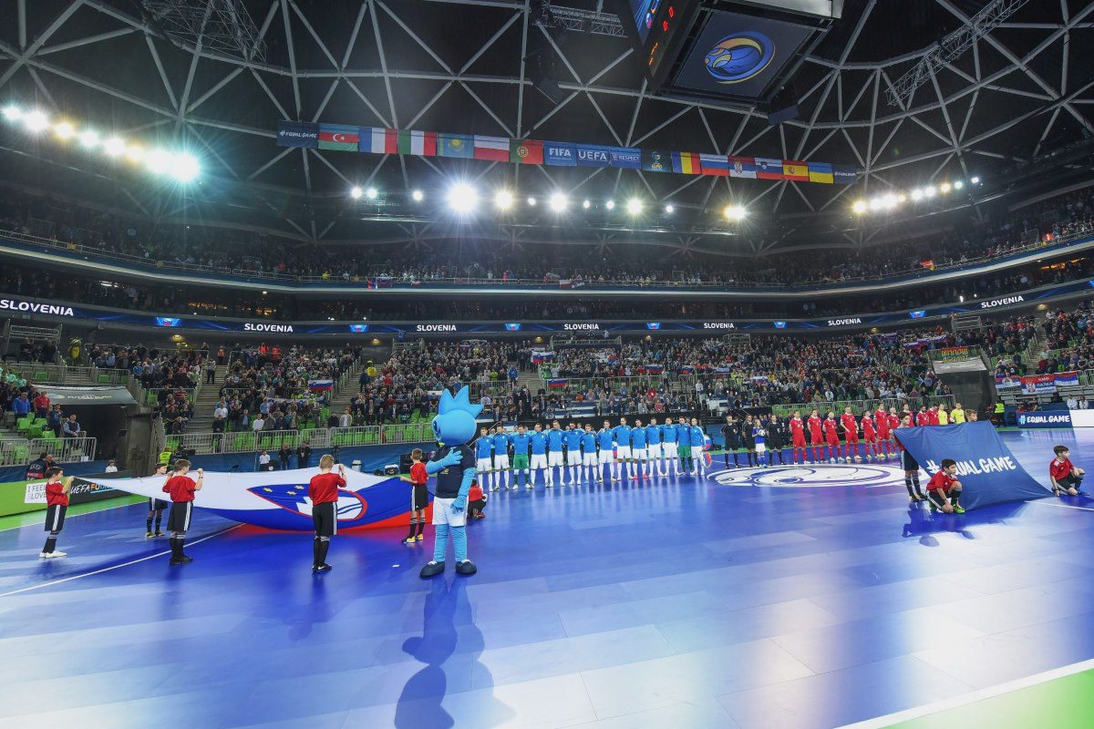 EP v futsalu se pričenja, Slovenija v petek proti Španiji