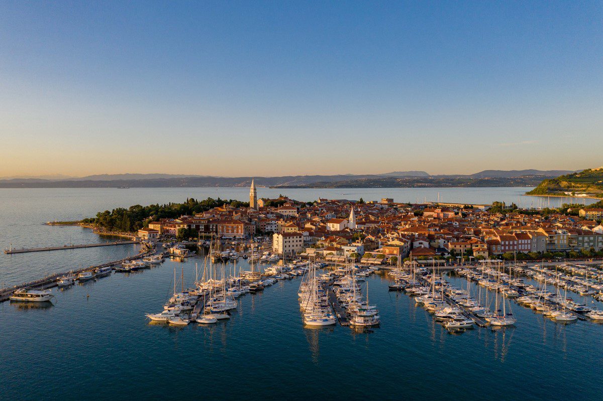 Podatki za leto 2025 kažejo, da izolska turistična strategija deluje