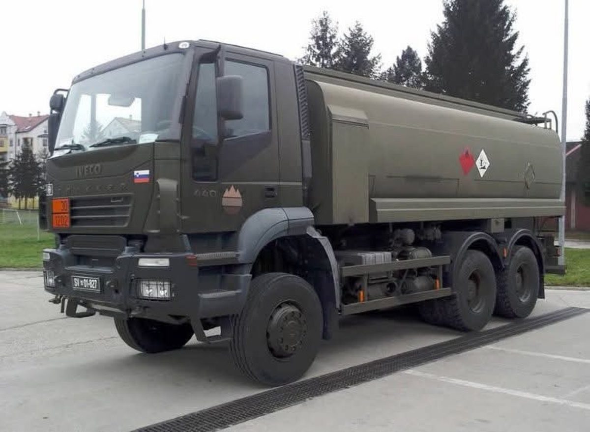 Oskrba z nafto za kmete in povabilo na akvakulturni sejem 