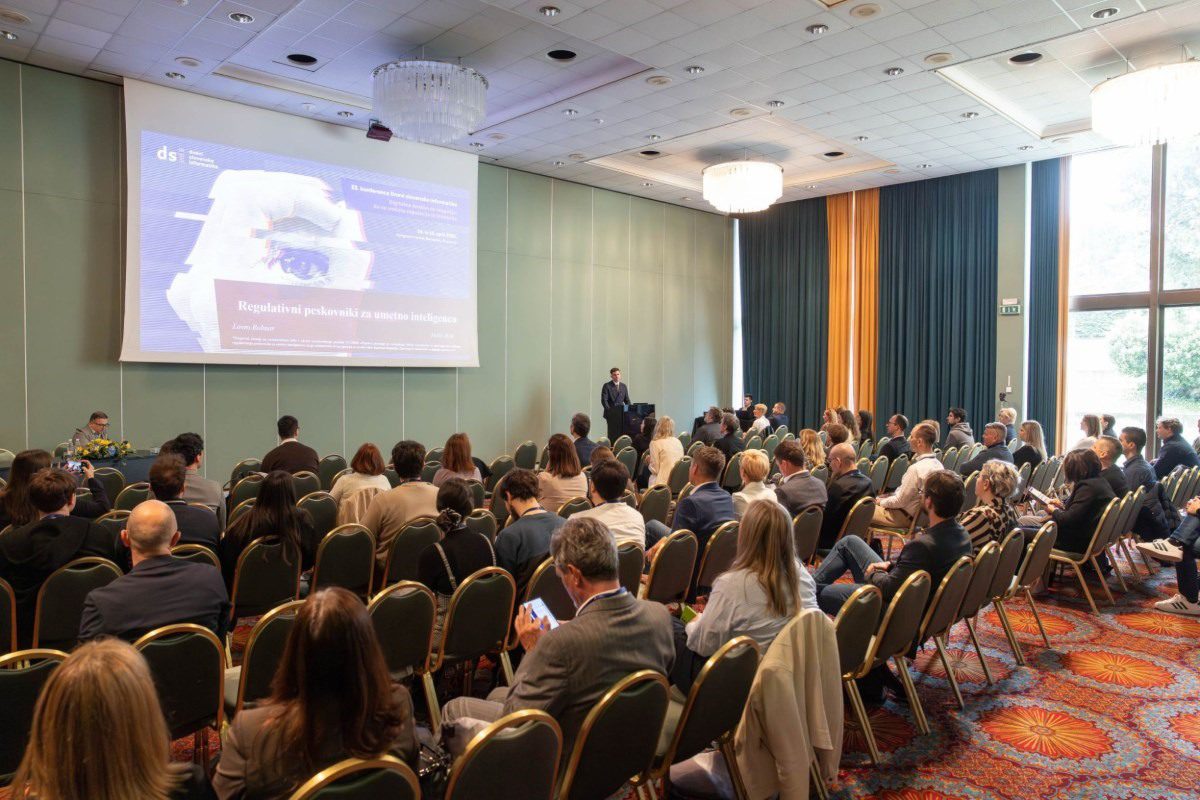 V Portorožu tokrat o digitalni družbi, predpisih in inovacijah