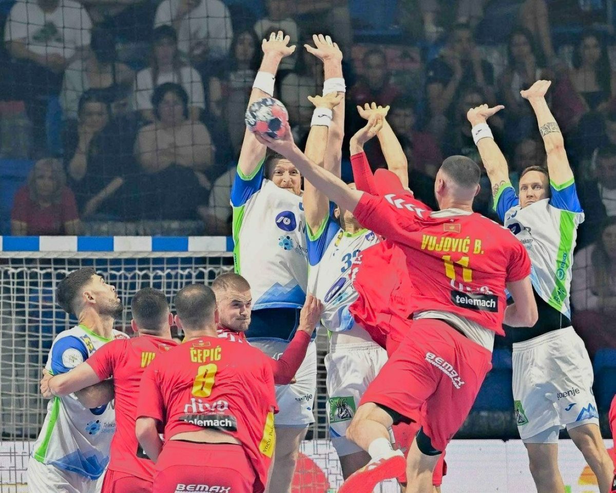 Slovenija je zmagala v prvi bitki za SP, v nedeljo sledi druga