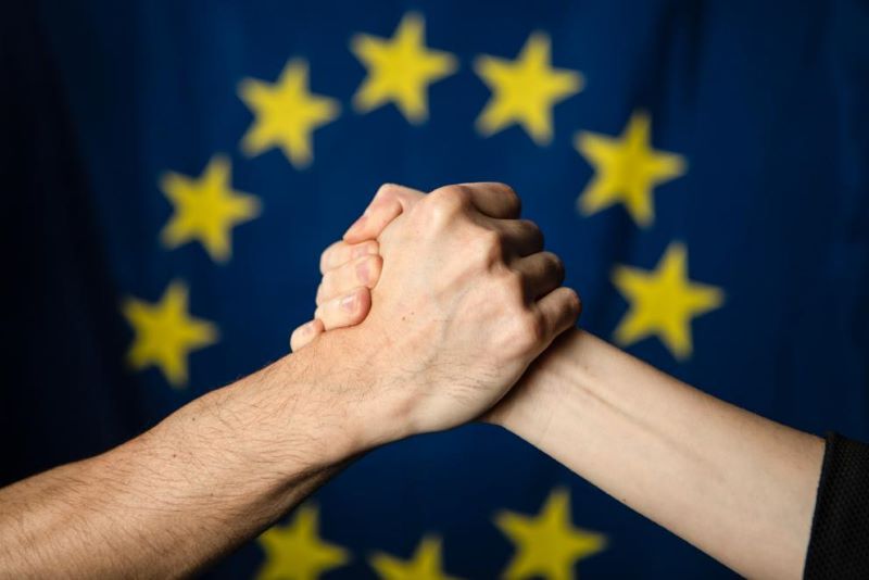 EU si želi novih poslov z Indonezijo, Kanado in Turčijo 