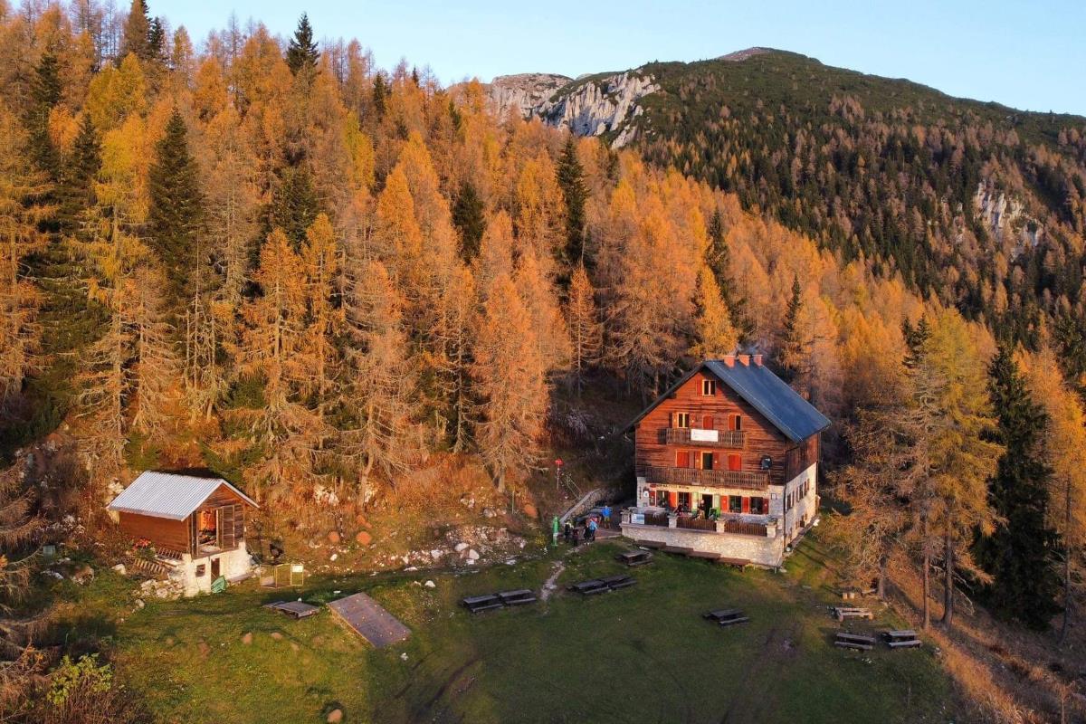 Katera je najboljša planinska postojanka v Sloveniji