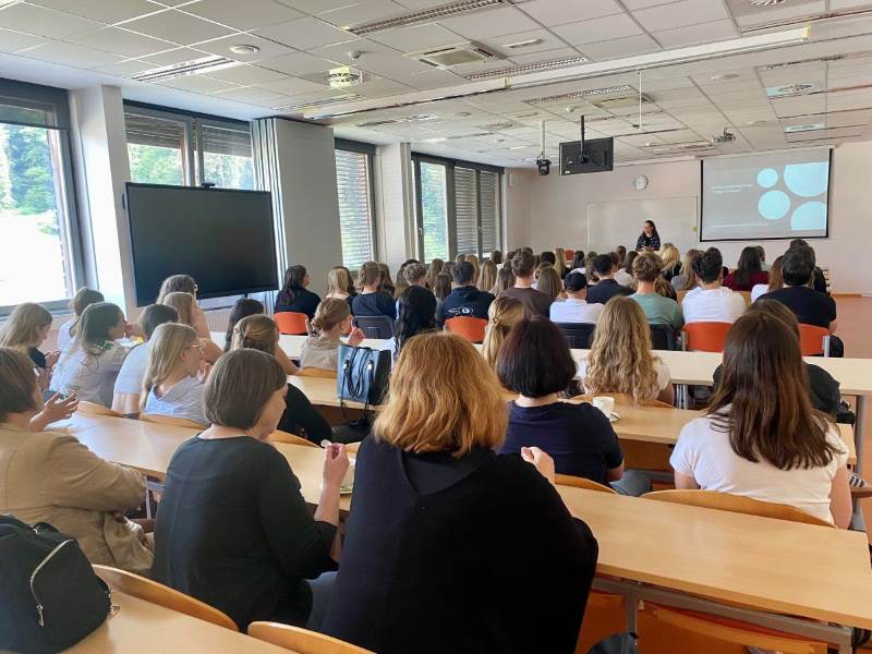 Študenti imajo le še teden dni za oddajo prošenj za subvencionirano bivanje 1 Študenti imajo le še teden dni za oddajo prošenj za subvencionirano bivanje