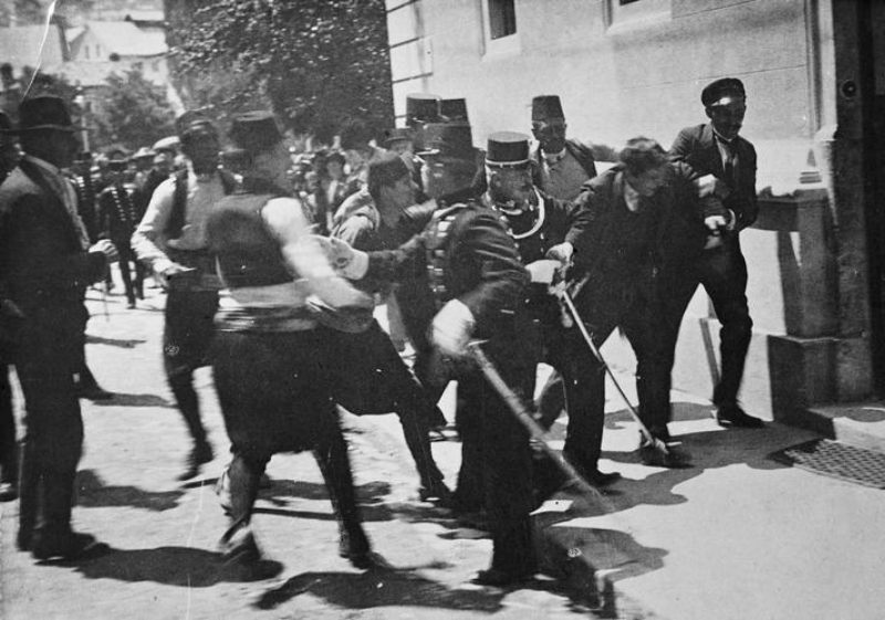 Ena zgodovinska odločitev je spremenila svet – posledice čutimo še danes 2 aretacija gavrila principa sarajevo 1914