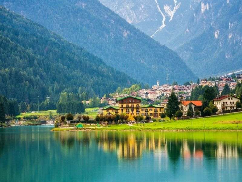 gorska mesteca blizu slovenije