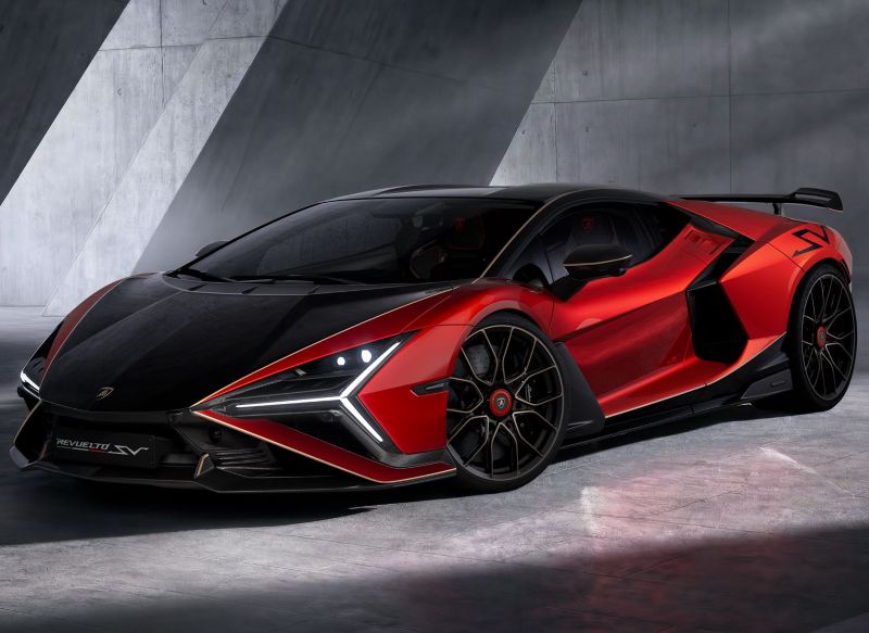 novi lamborghini revuelto sv 2026